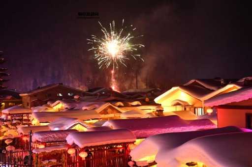 最适合春节去的10个地方:温暖避寒、冰雪奇观、民俗古镇全攻略,让你的假期快乐又省心 最适合春节去的10个地方:温暖避寒、冰雪奇观、民俗古镇全攻略,让你的假期快乐又省心