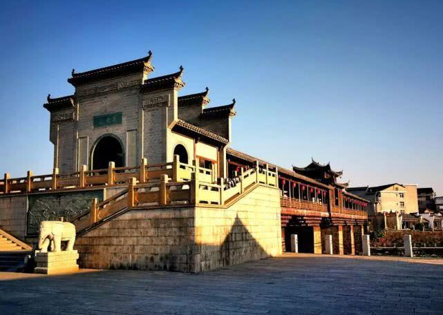 旅游攻略有哪些app软件推荐?这些智能工具让你的旅行更轻松快乐 旅游攻略有哪些app软件推荐?这些智能工具让你的旅行更轻松快乐