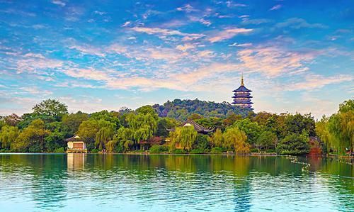 杭州一天好玩的地方精选路线:轻松游遍西湖十景与免费景点 杭州一天好玩的地方精选路线:轻松游遍西湖十景与免费景点