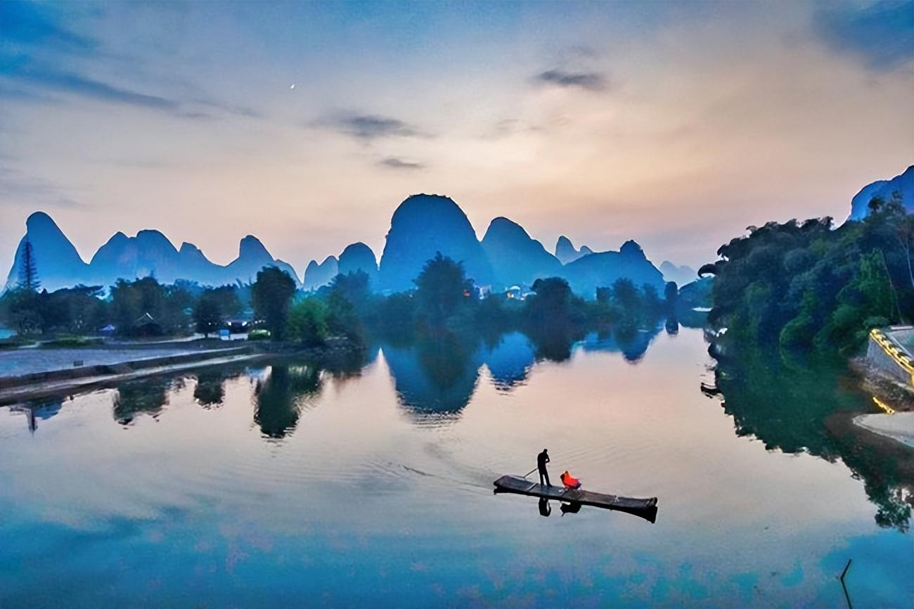 怎么报旅游团?从需求规划到合同签订的全流程指南,让你轻松避坑选对行程 怎么报旅游团?从需求规划到合同签订的全流程指南,让你轻松避坑选对行程