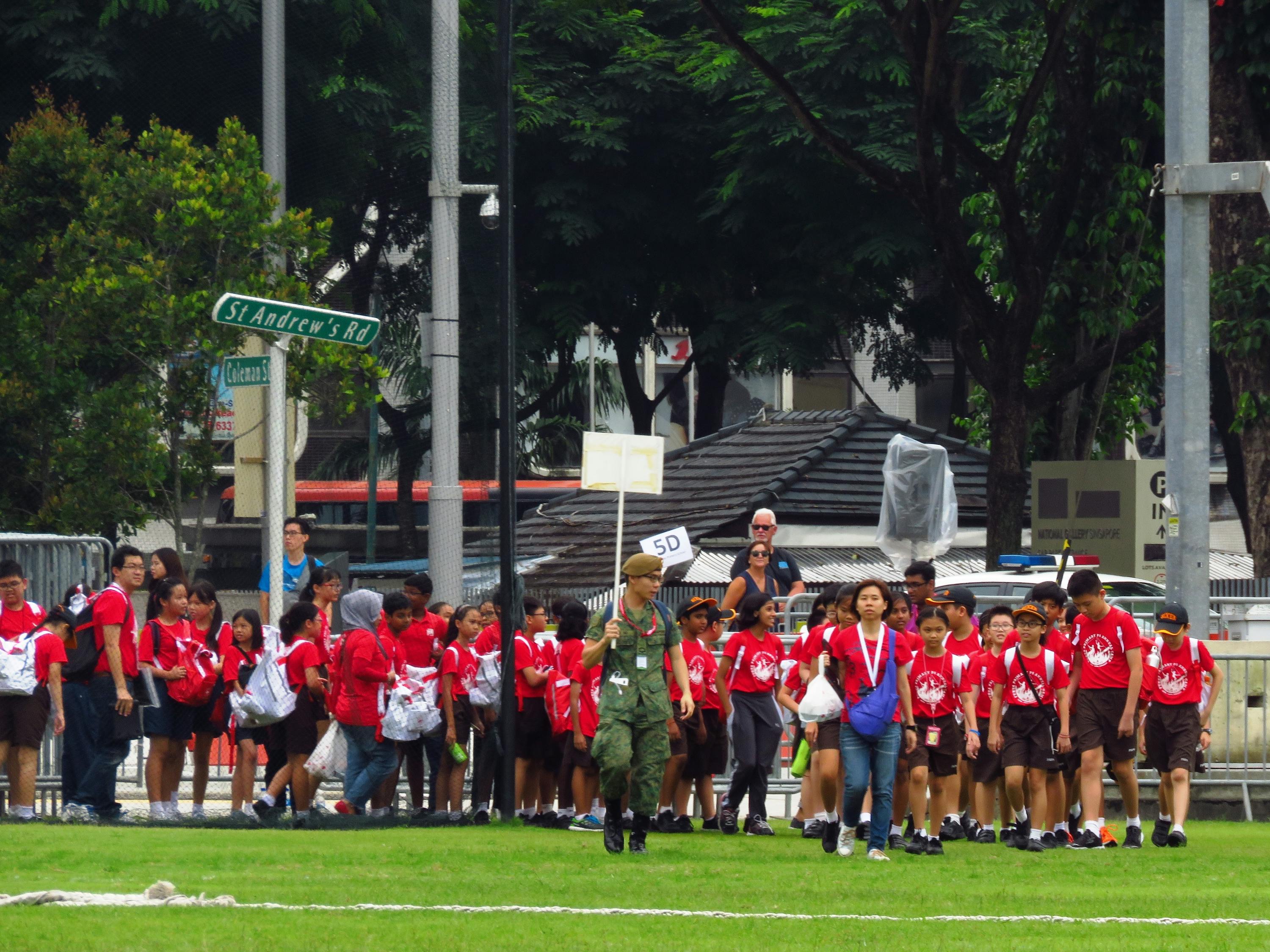 重庆一中学班主任在班级群发飙，家长和学生都惊呆了！